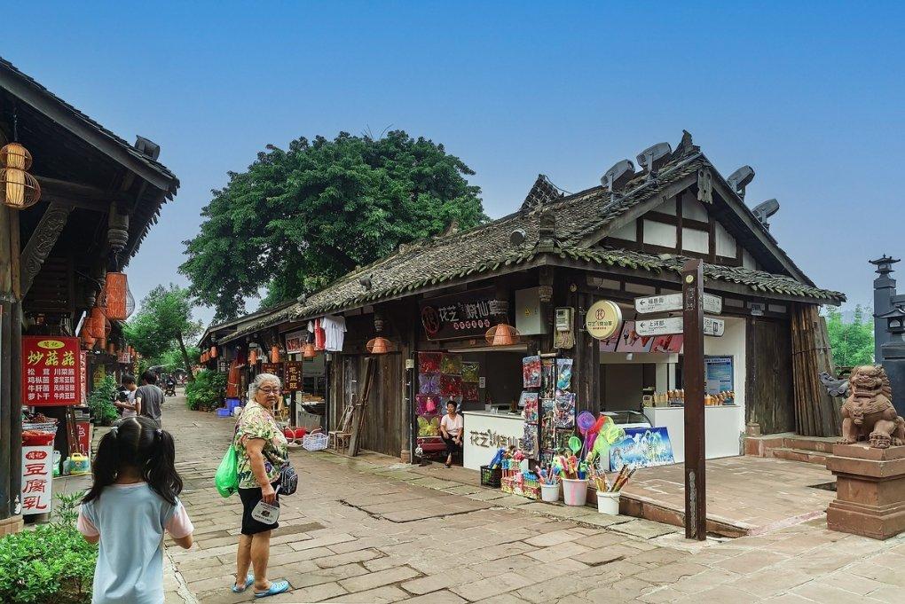 显示面板行业去年业绩承压 市场或缓慢复苏